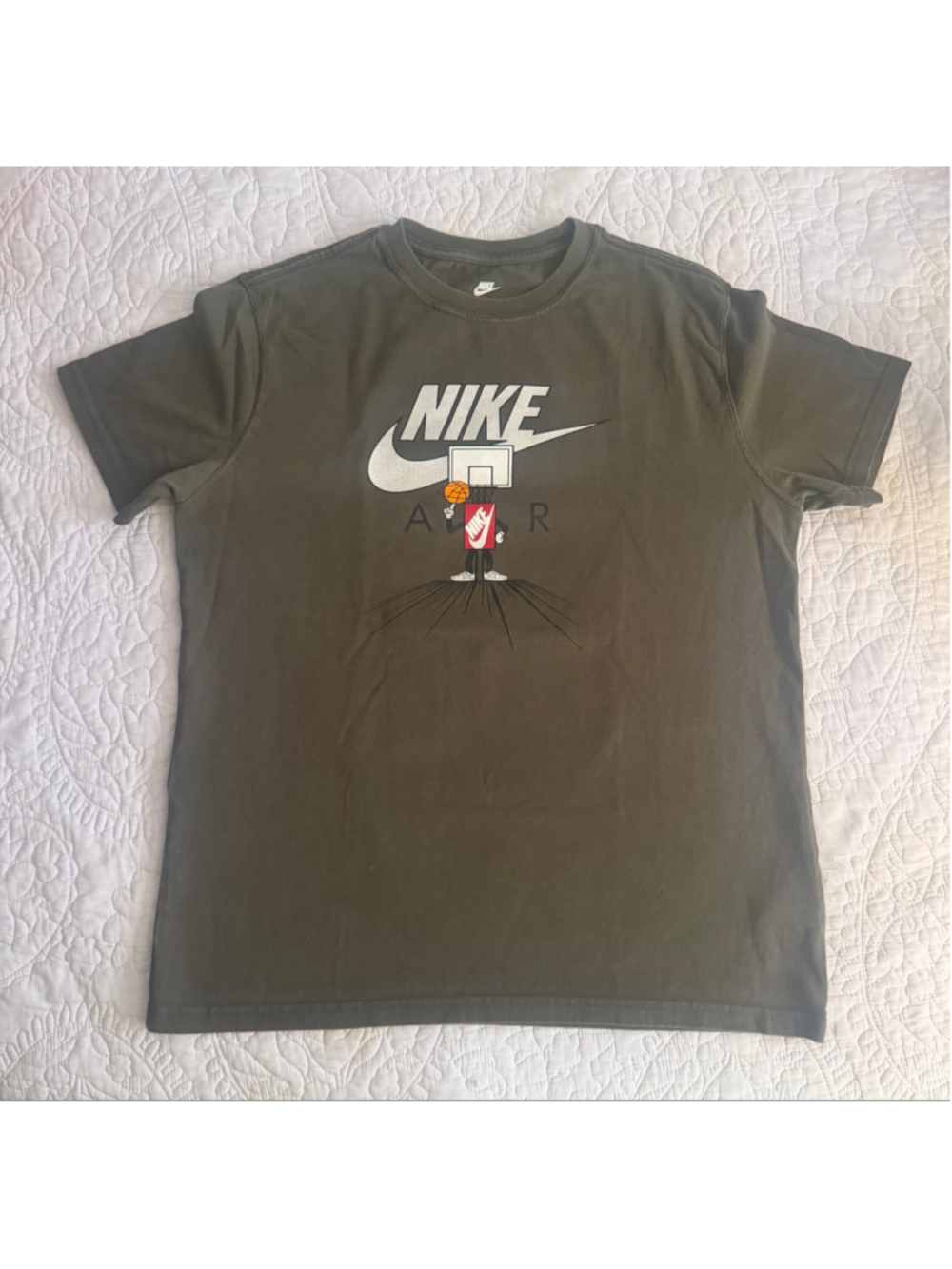 Nike Air Basketball Shoebox Comic Graphic T-Shirt XL Olive Green Loose Fit